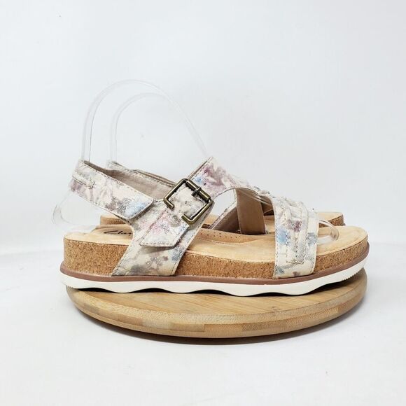 Clarks Sandals Women 7 Brynn Step Slide Floral Low Wedge Platform Comfort Shoes - Picture 1 of 13